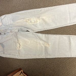 Light colored white wash forever 21 jeans.